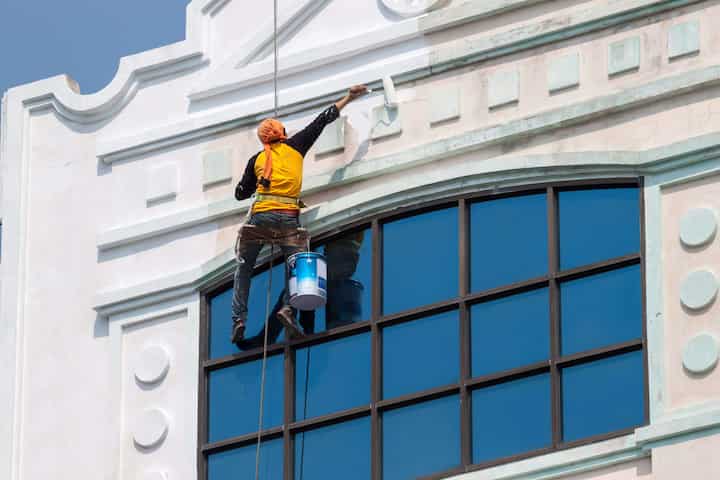 Commercial outdoor painting experts delivering high-quality results in Grand Prairie, TX.
